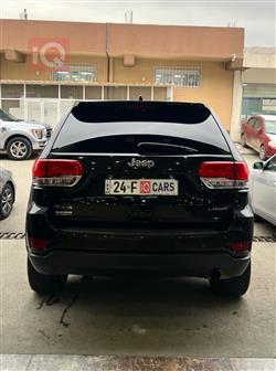 جیپ گراند شیرۆکی